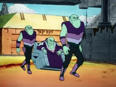 Сайз Фромм в космопорте Анну