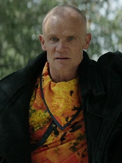 Вект Нокру возвращается на родину, чтобы похитить принцессу