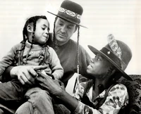 Cree Summer with parents