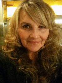 Чарити Джеймс (2012)