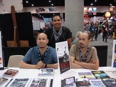 Бентон Джу с братом Энсоном