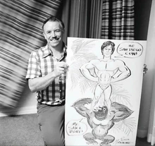 Расс Мэннинг с рисунком Тарзана