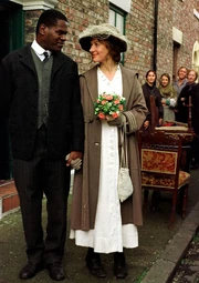 Тони Арматрейдинг в роли Джеймса Патерсона («Цвет слепых»)