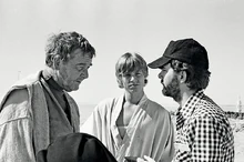 С Марком Хэмиллом и Джорджем Лукасом в Тунисе