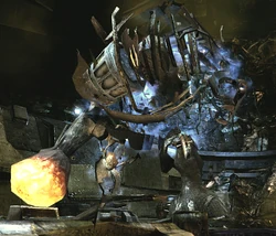  столкнулся с Мусорным титаном