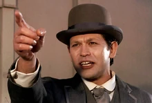 Лев Мэйлер в роли Билара