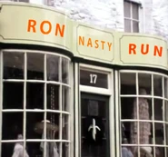 Dirk McQuickly: Ron Nasty Run (1999)