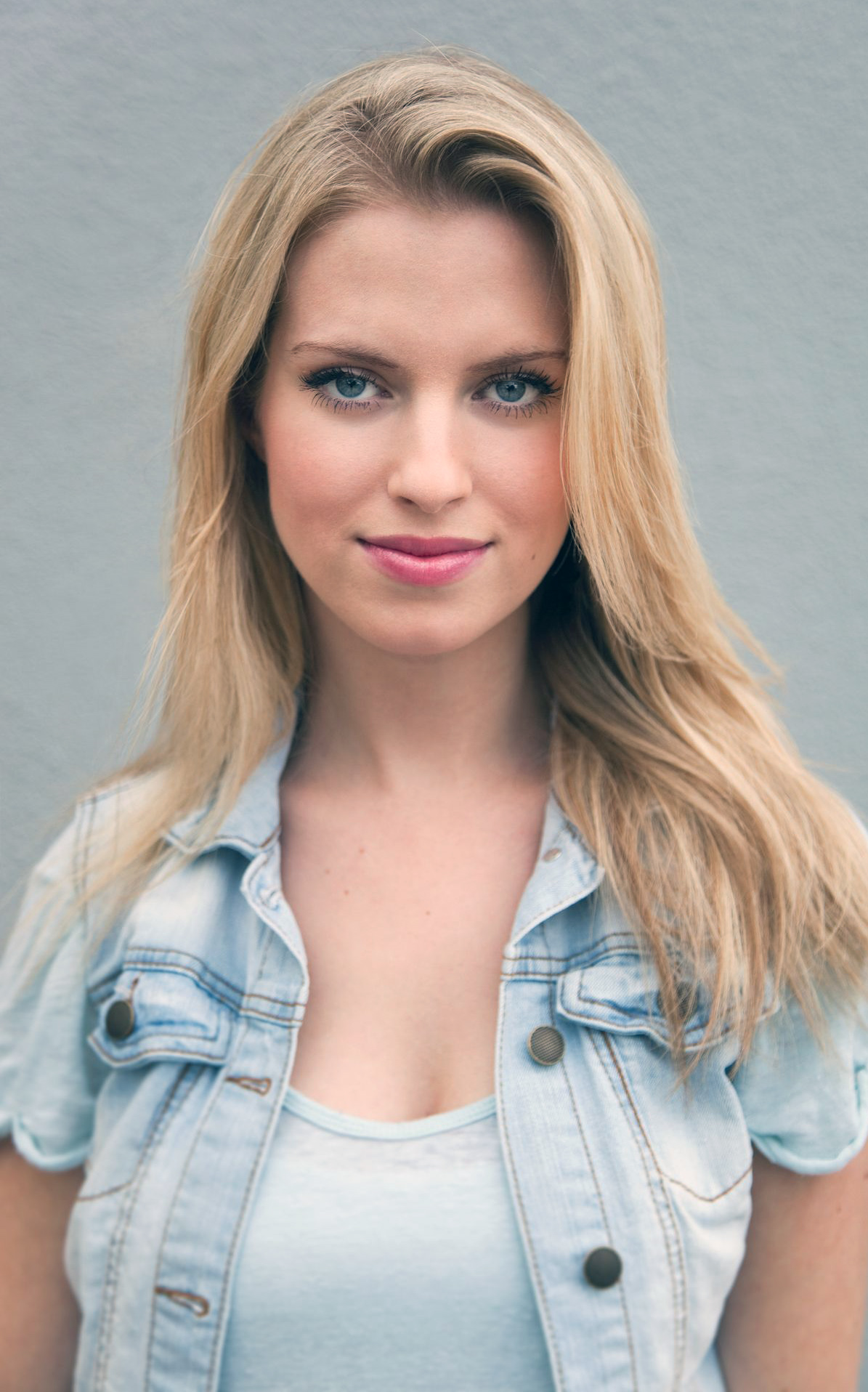 Barbara Dunkelman.