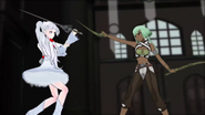 Weiss Schnee fighting against Emerald Sustrai