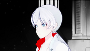 Weiss Schnee standing in the Schnee Training Room