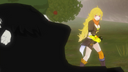 Yang looks at an Ursa's corpse