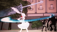 Weiss, unable to summon, makes an ice sword