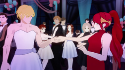 V2e7 jaune and pyrrha dance