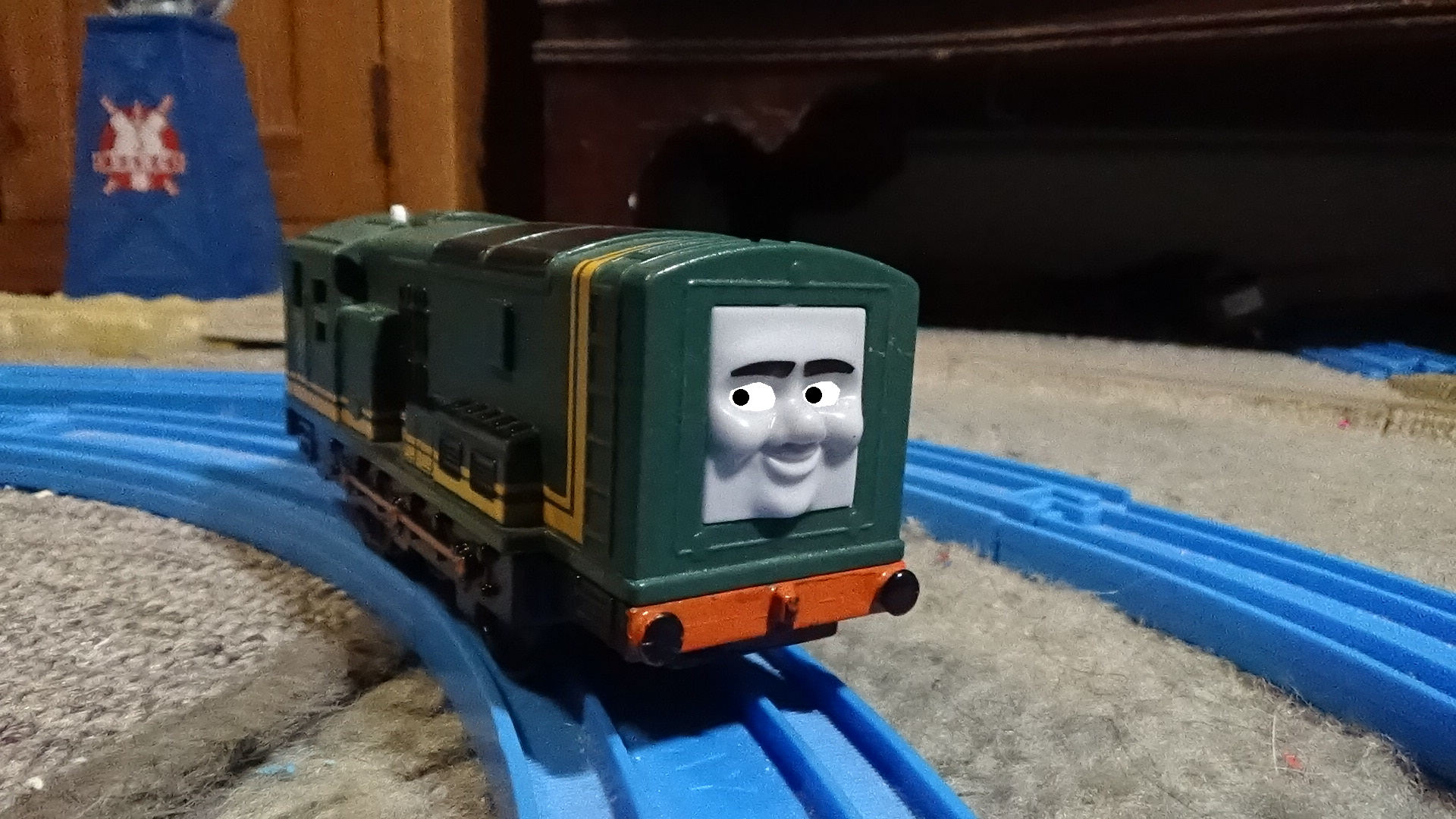 Thomas and friends trackmaster paxton hotsell