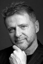 Aidan quinn.jpg