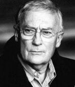 Edward Woodward.jpg