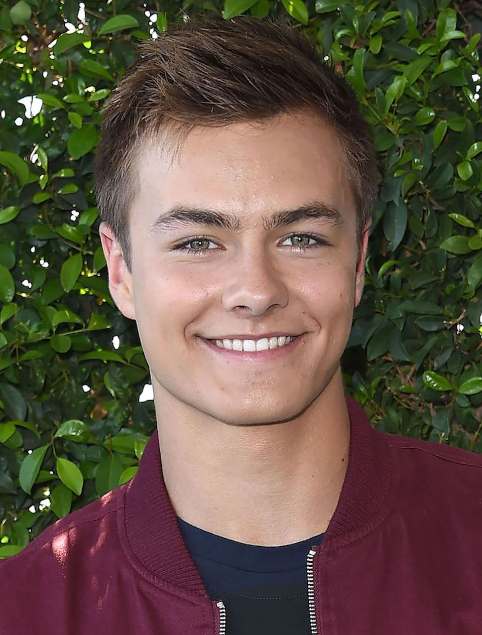 Peyton Meyer | Sabrina Carpenter Wiki | Fandom, image size:960x1265