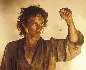 Photo-rotk-frodo-baggins-a.jpg