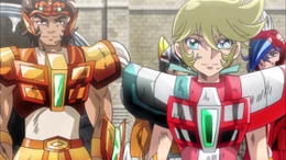 Emma con partes de las armaduras de acero.