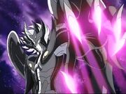 Valentine liberando a Seiya del Cocytos.