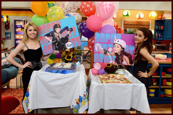 Ariana Grande & Jennette McCurdy as Sam & Cat 8x10" reprint Signed Photo #1 RP 