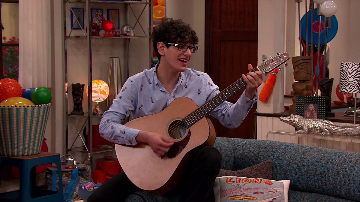 Robbie Shapiro Sam And Cat Wiki Fandom 