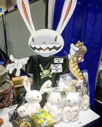 Max carboard stand 2