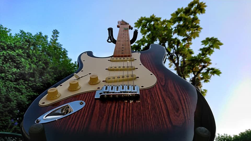 Left Handed Samick 1997 Artist Series Stratocaster | Samick Left Handed Samick 1997 Artist Series Stratocaster | Samick
