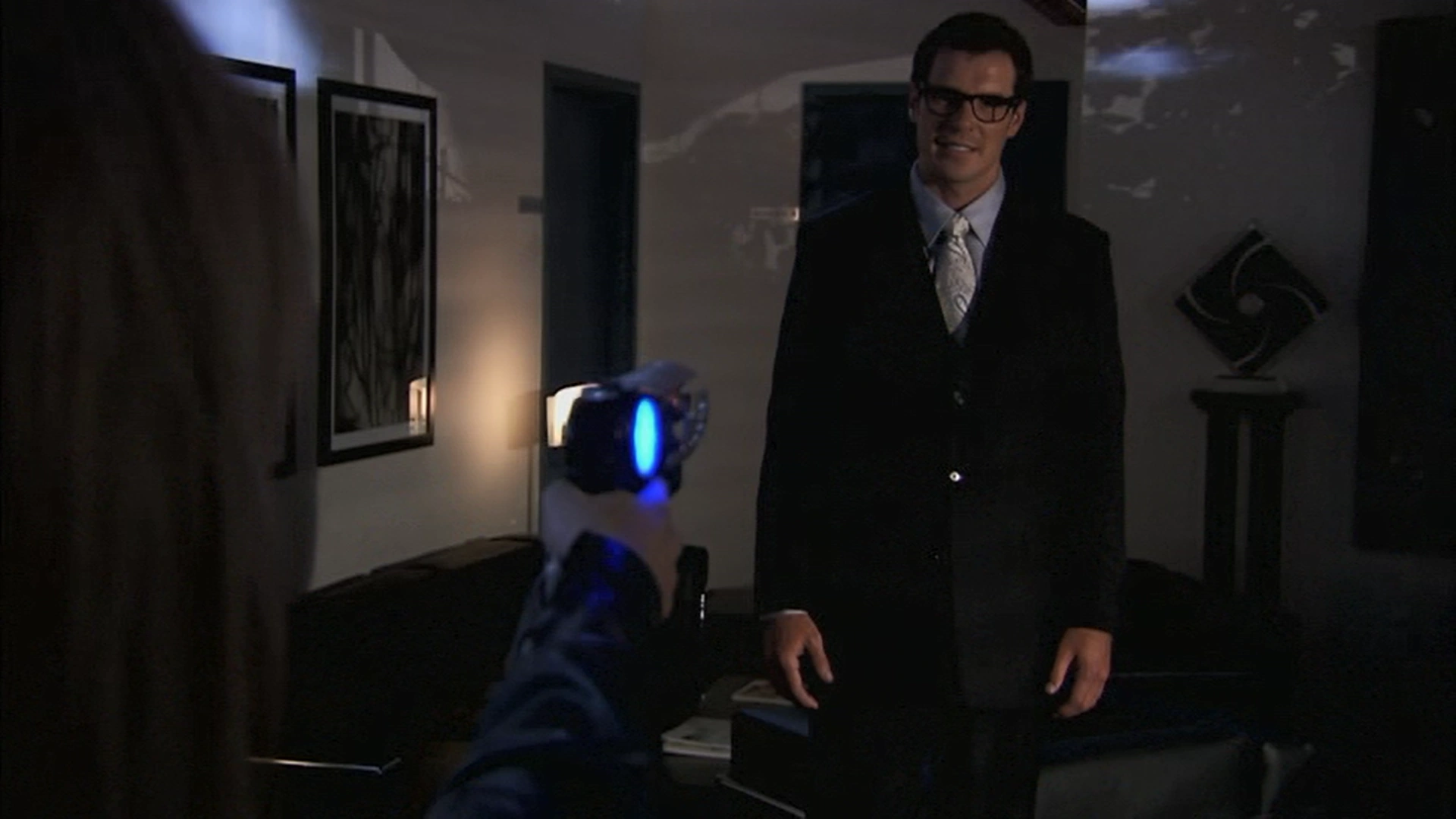 Corporate Vampire The Sanctuary Network Fandom A person who drains the life of an organization (time, money, personnel, and reputation) for their own personal gain. sanctuary wiki fandom