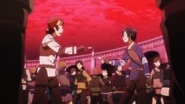 Klein y Kirito mirando la apariencia del otro.