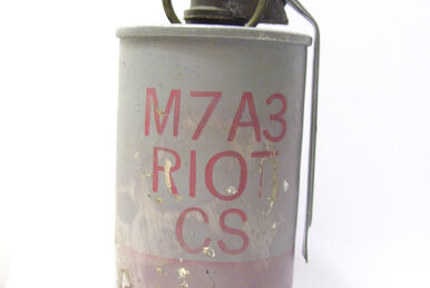 Grenade à gaz lacrymogène M7A2 (Gris) - Machinegun