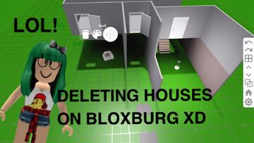 PLAYING FAKE BLOXBURG GAMES (WILL THEY BE GOOD?!)