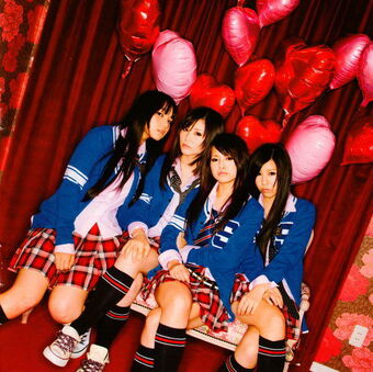 SCANDAL BEST★SCANDAL 初回限定　写真集 Amazon.co.jp: BEST☆SCANDAL(完全生産限定盤)(フォトブック付