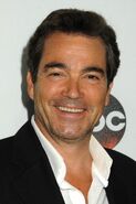 2014 LA TGIT Premiere Event - Jon Tenney 01