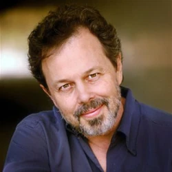 Curtis Armstrong