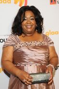 2012 Annual GLAAD Awards - Shonda Rhimes 01