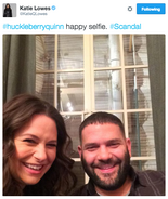 4x18 (04-17-15) Katie Lowes - Happy Selfie