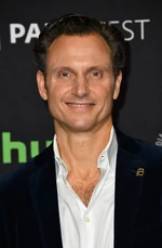 Tony Goldwyn (49 KB) Tony Goldwyn