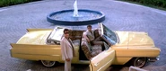 1963-cadillac-Scarface.jpg (50 KB) Tony and Manny inviting Elvira to get in the car.