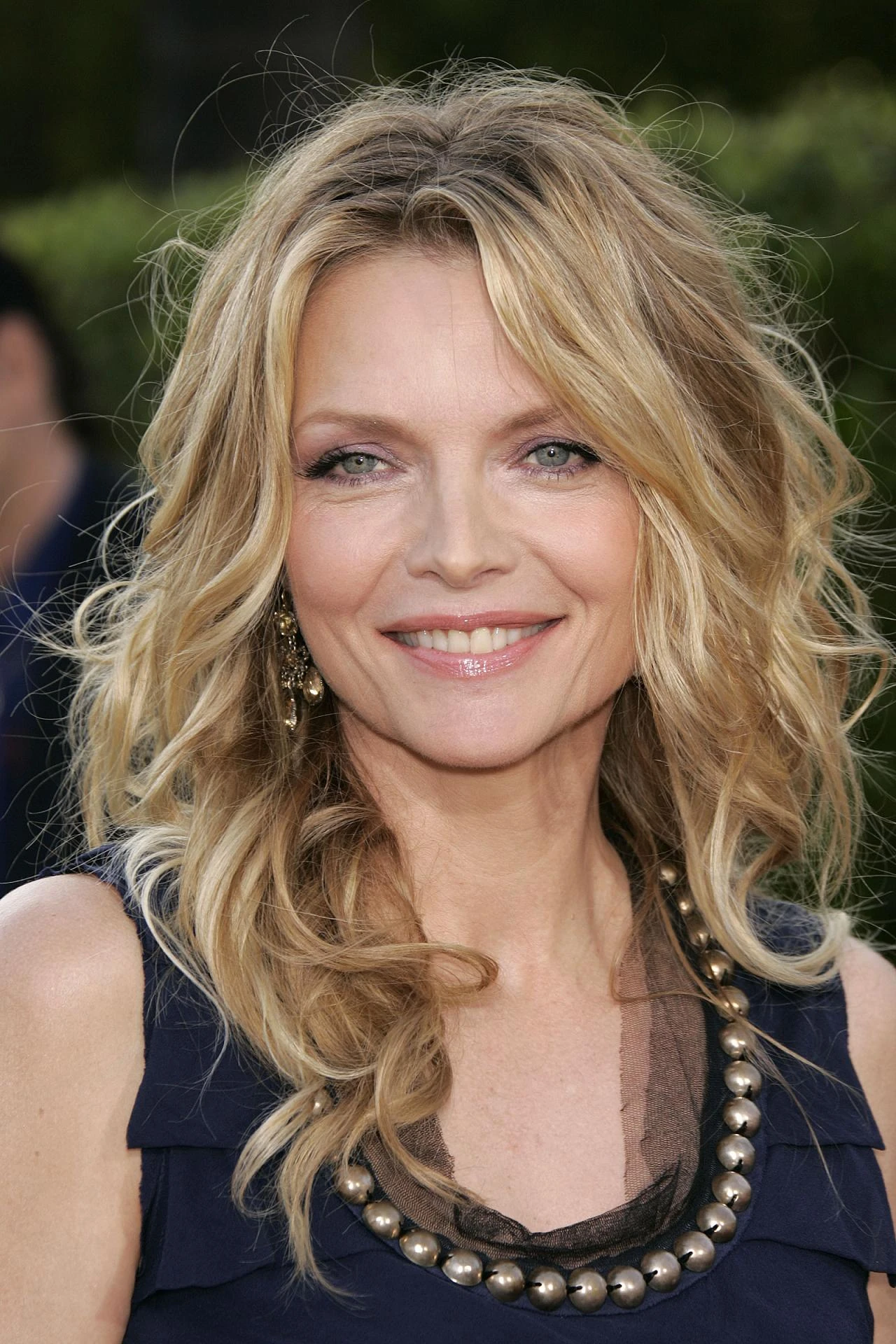 Michelle Pfeiffer on The First Lady, Career, Moving Beyond Self-Doubt, image size:1280x1920
