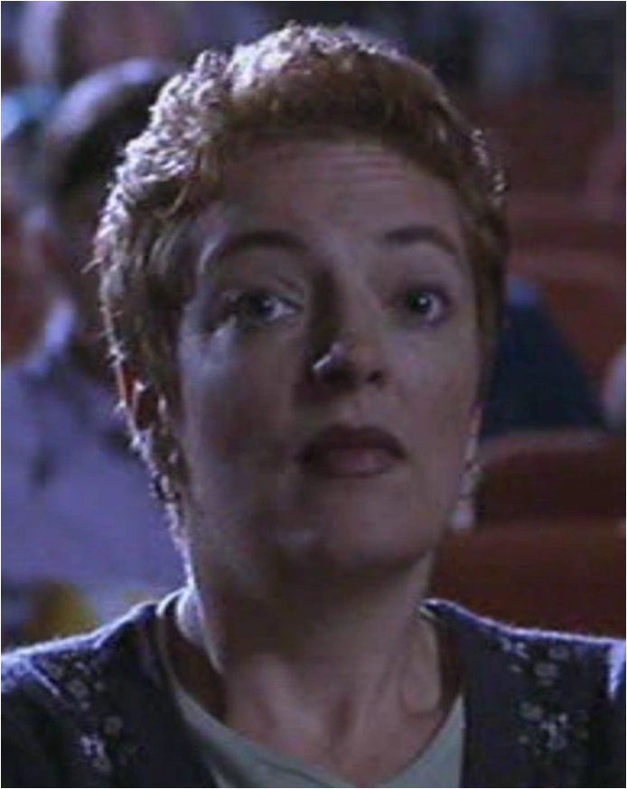 Woman In Theatre Scary Movie 2000 Movie Wikia Fandom