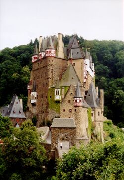 Burg.jpg