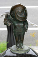 Kuchisake-Onna Statue 2