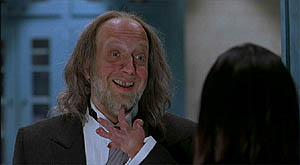 scary movie 2 hand