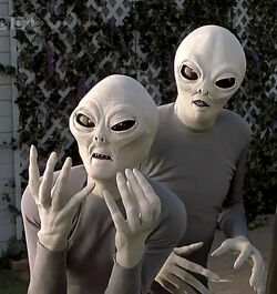 Scary Movie Aliens