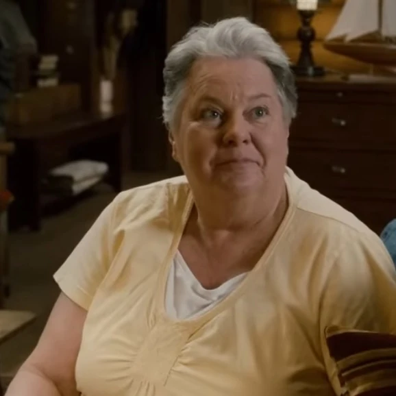 Gwen Currie Schitt's Creek Wiki Fandom