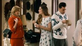 Schitt's_Creek_-_Meet_Dee_Dee