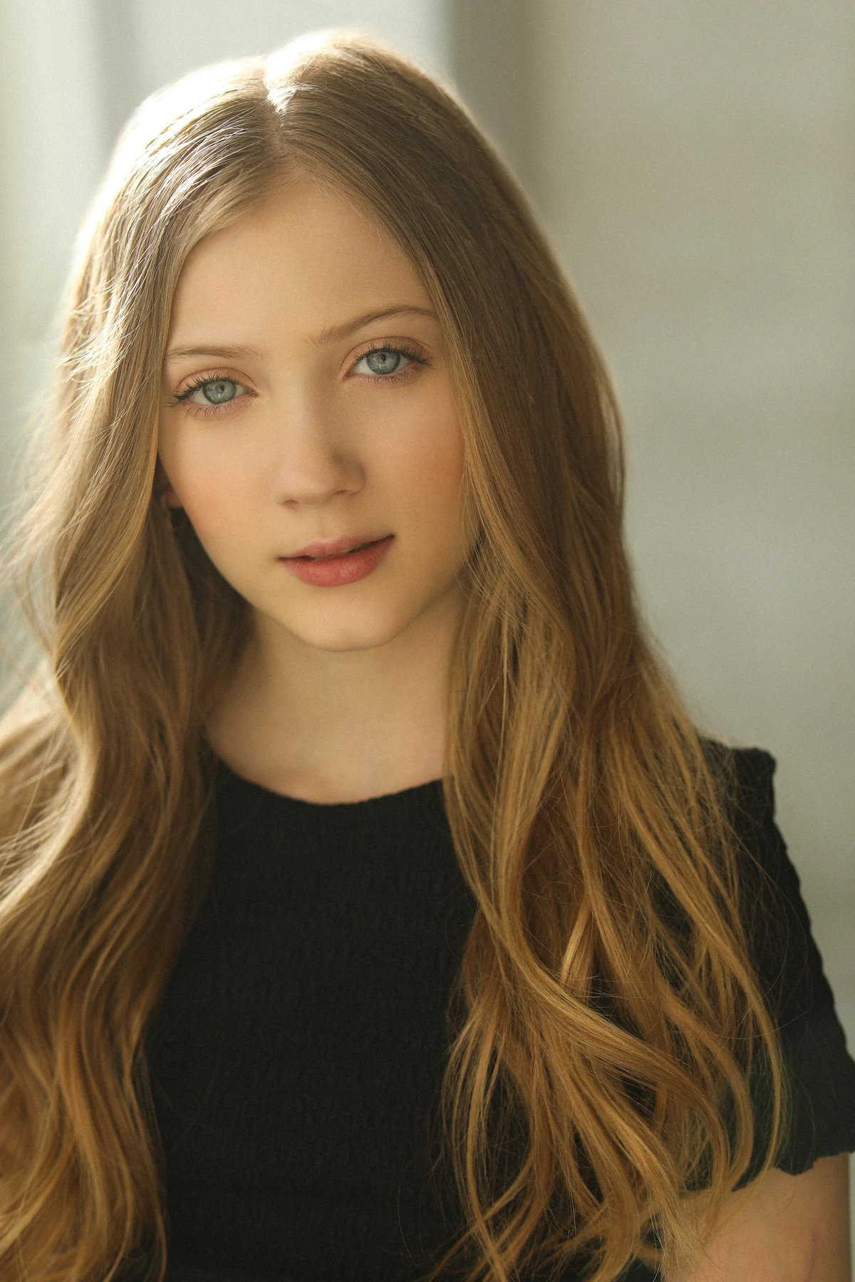 Hannah Bos School Spirits Wiki Fandom