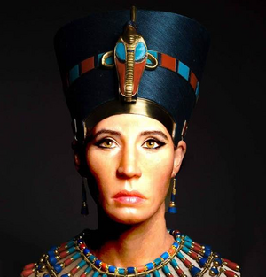 Rulers-Egypt-Nefertiti-03-goog