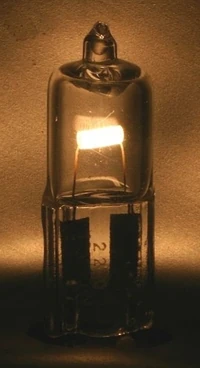 Halogen-bulb-3